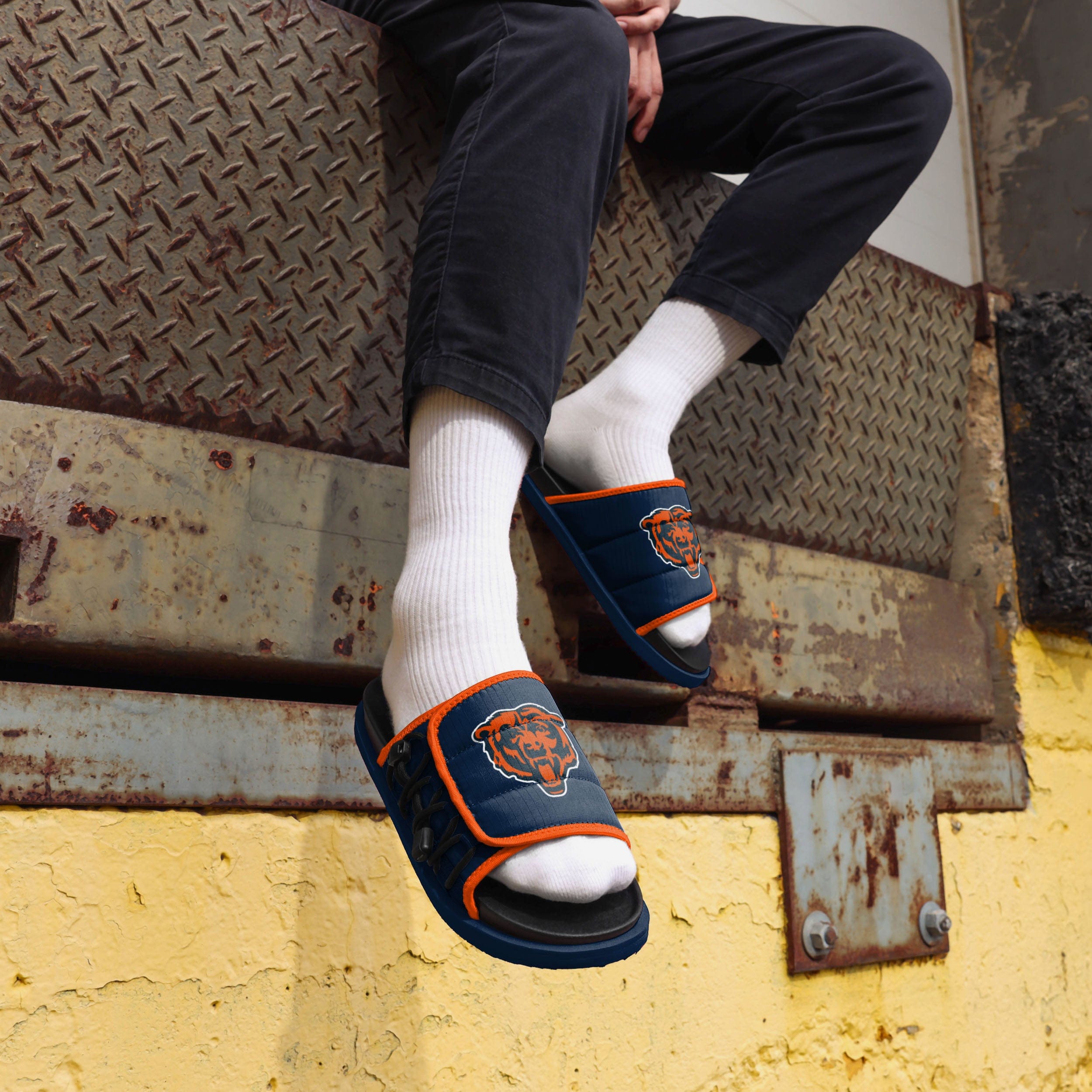 Chicago Bears Super Comfort Slide Flip Flops