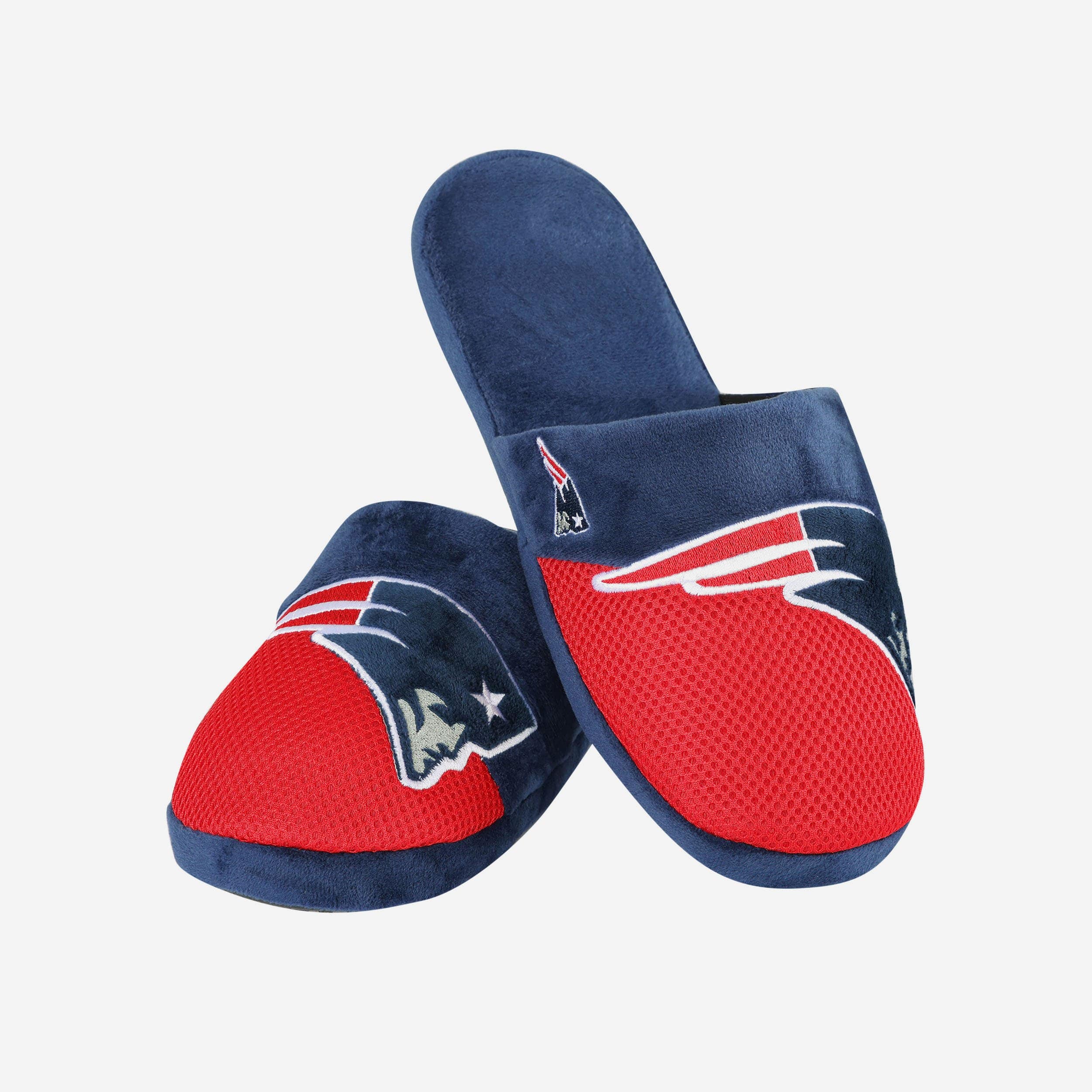New England Patriots Team Logo Paradise Staycation Slippers