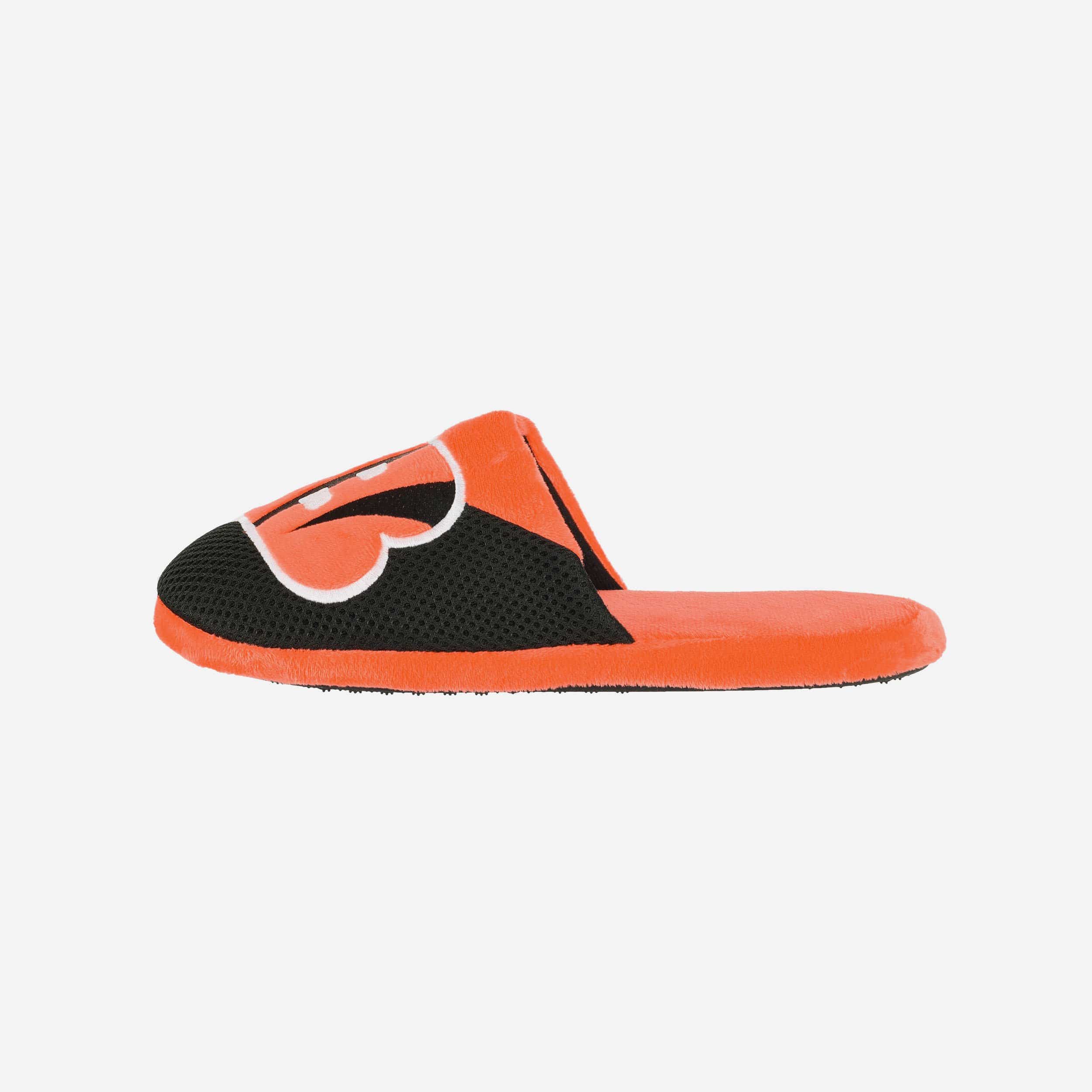 Cincinnati Bengals Team Logo Luxury Staycation Slippers